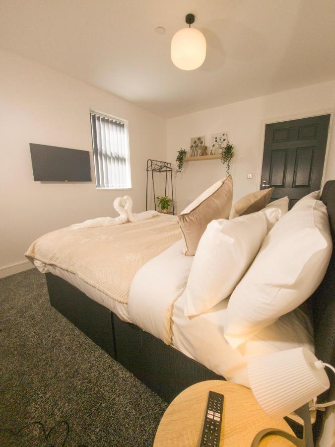 Principality Suites - Two Bed Apartment By Property Promise Cardiff Esterno foto