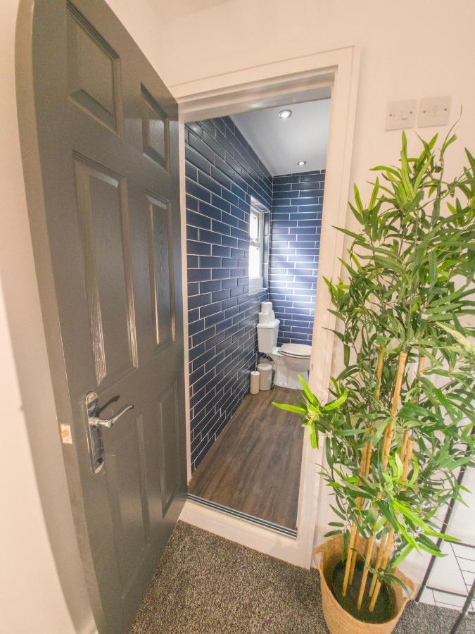 Principality Suites - Two Bed Apartment By Property Promise Cardiff Esterno foto