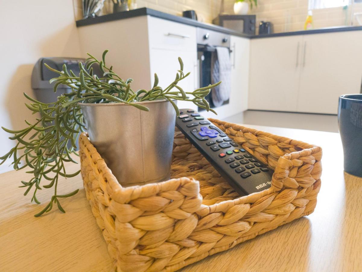 Principality Suites - Two Bed Apartment By Property Promise Cardiff Esterno foto