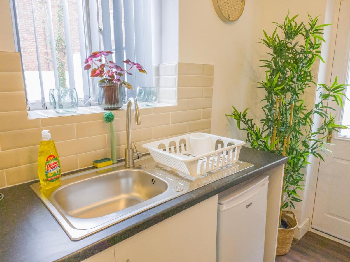 Principality Suites - Two Bed Apartment By Property Promise Cardiff Esterno foto