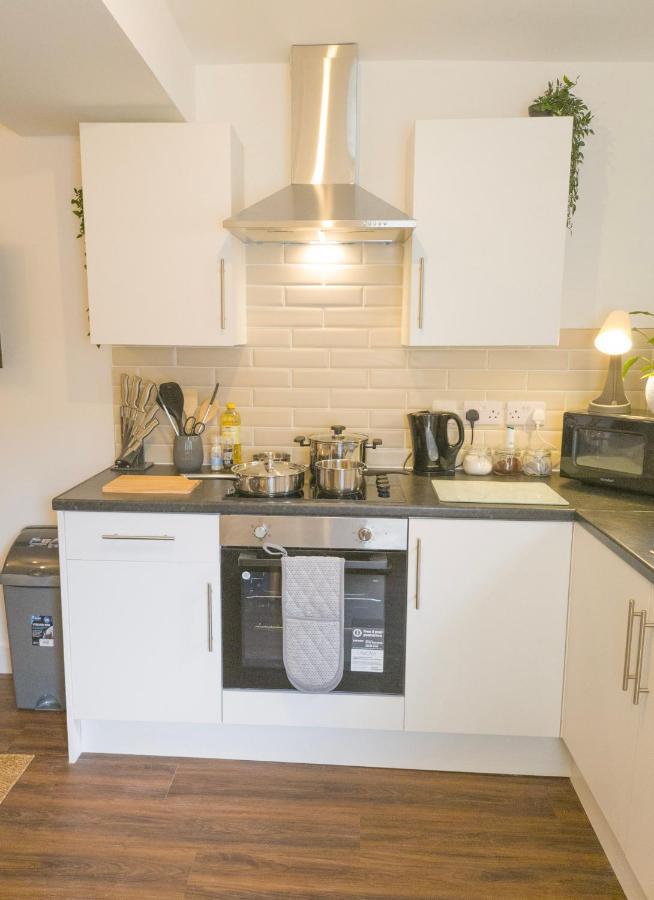 Principality Suites - Two Bed Apartment By Property Promise Cardiff Esterno foto